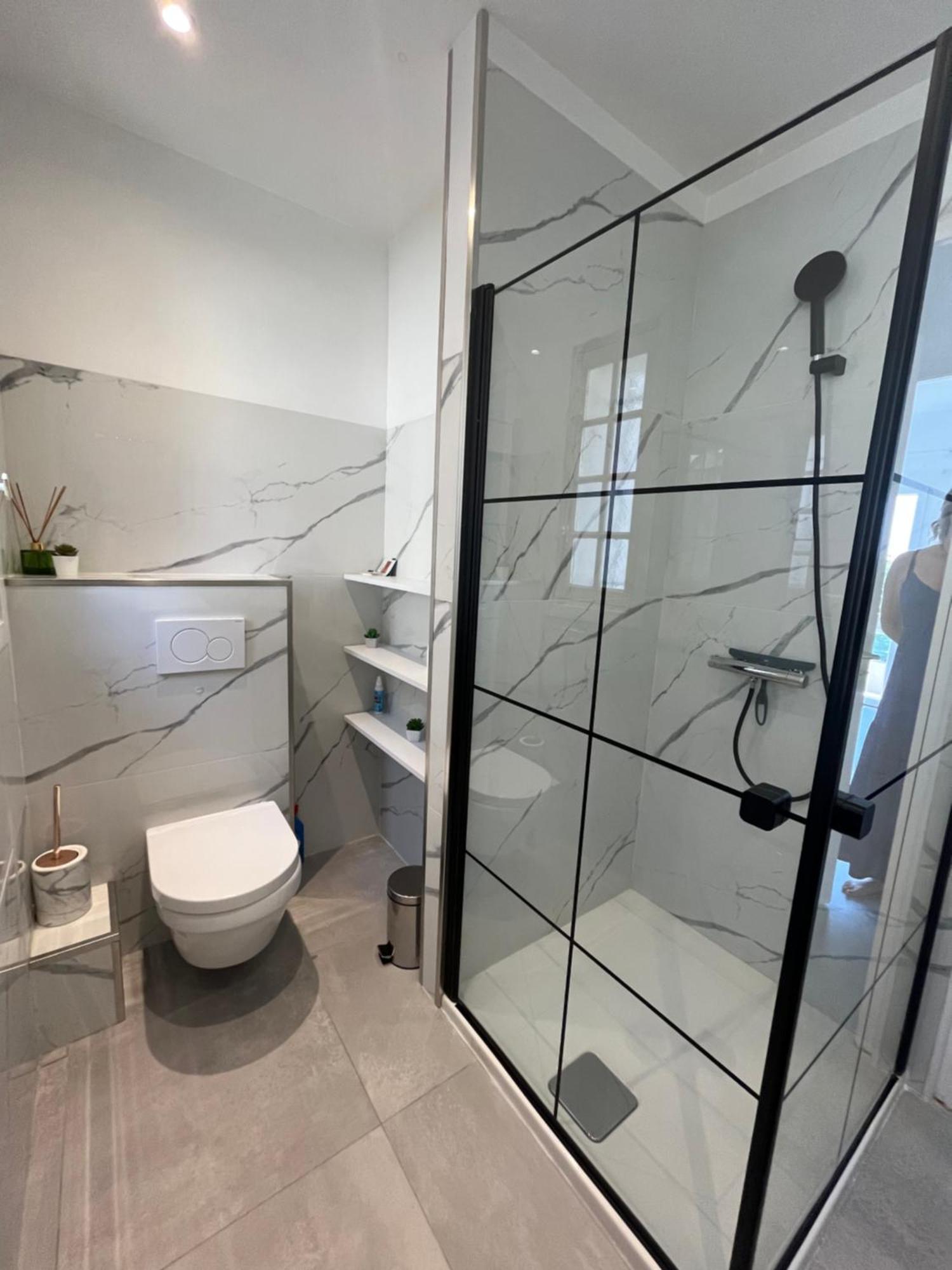 Villa 2 Chambres Renovee Juillet 2023 - Vue Mer - Parking Prive جراس المظهر الخارجي الصورة